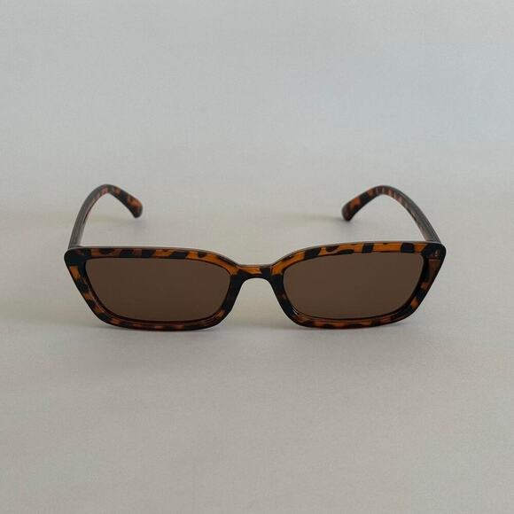 Brown tortoise shell square sunglasses - Picture 1 of 4